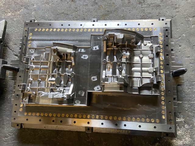 3-Cylinder Block Tooling – Drag Pattern Plate