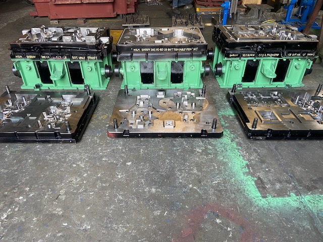 3-Cylinder Block Tooling – Complete Cope & Drag Assembly