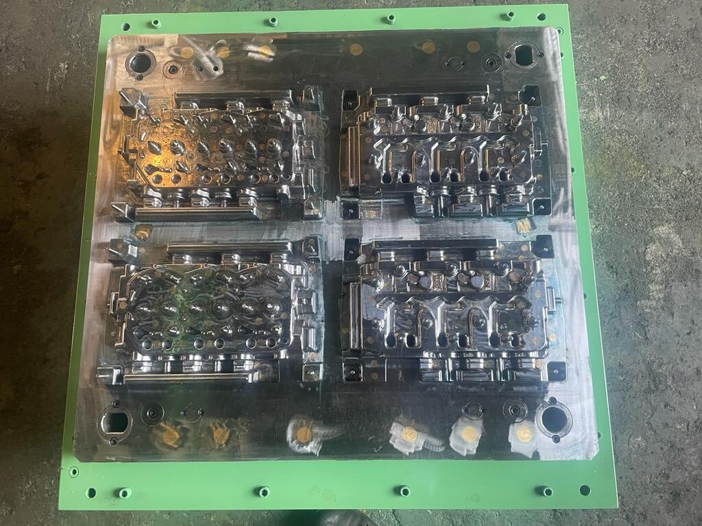 Cold Core Box – Complex Manifold Core (Rotated View)