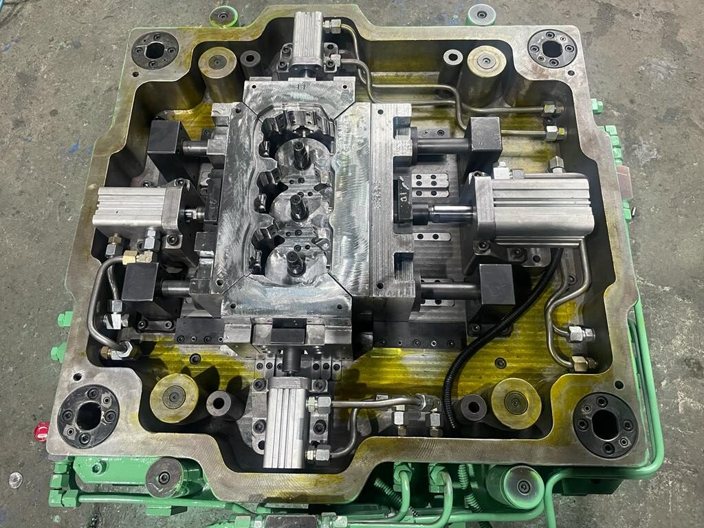 Cylinder Block Casting – Bottom View with Oil Gallery
