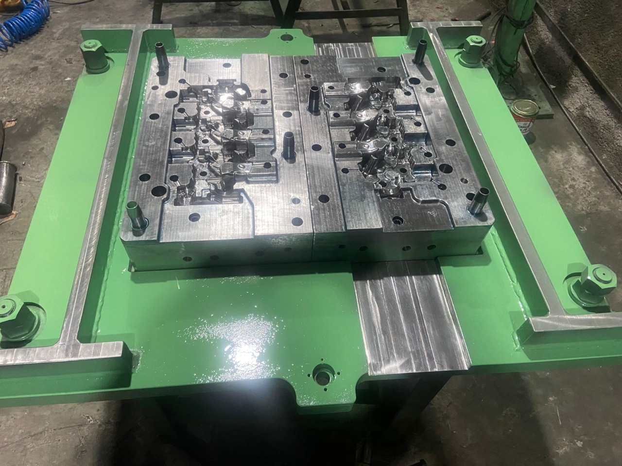 Cylinder Head – Valve Port Detail