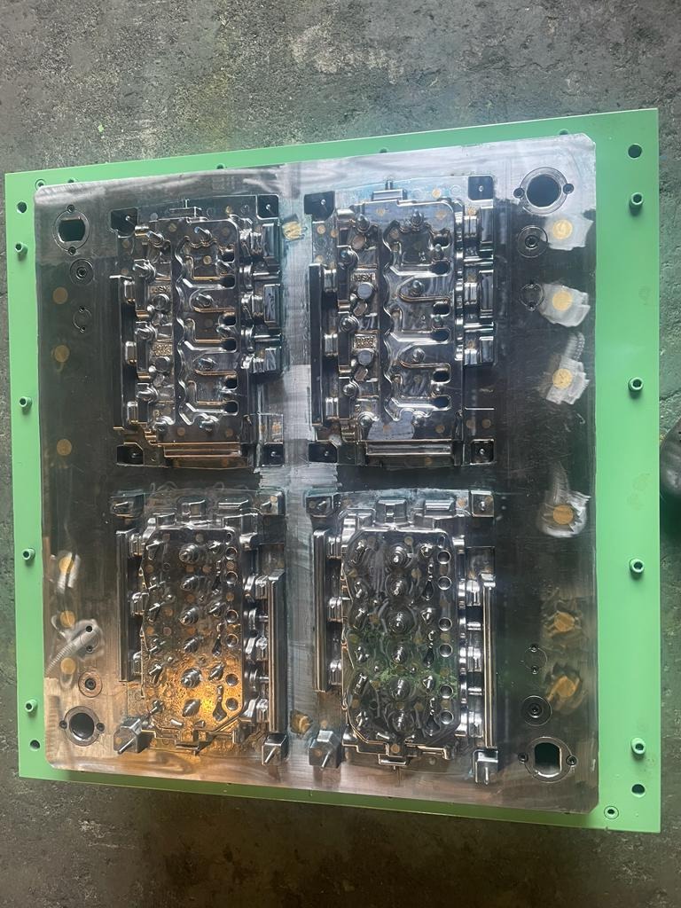 Cylinder Head – Water Jacket Side View