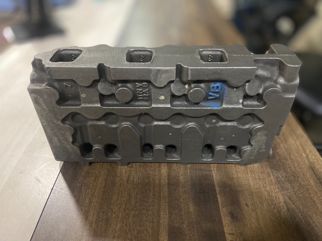 Cylinder Head – Cross-Section with Water Jacket